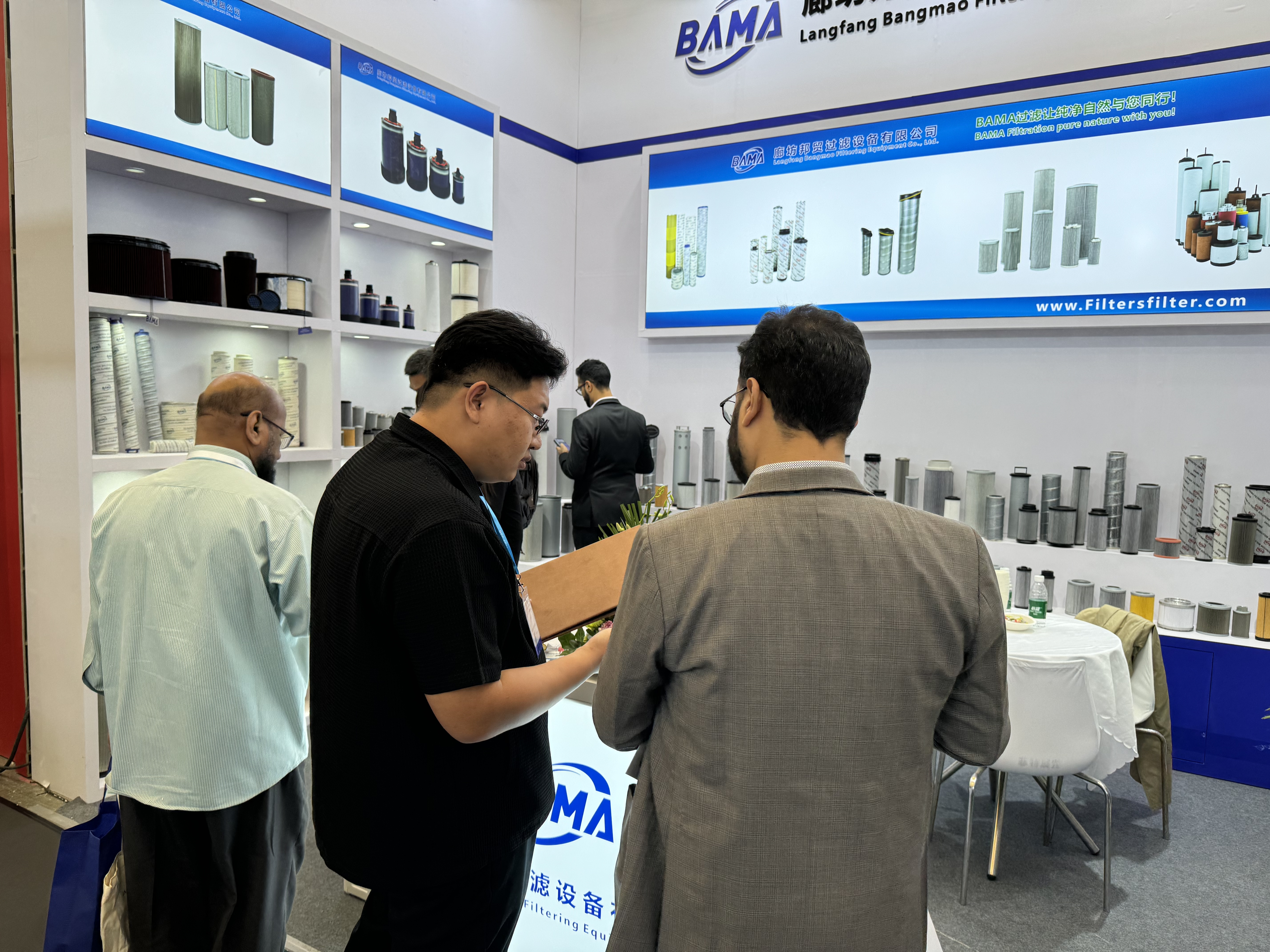 68c3bf884effe075cedb813cc1bcc2e