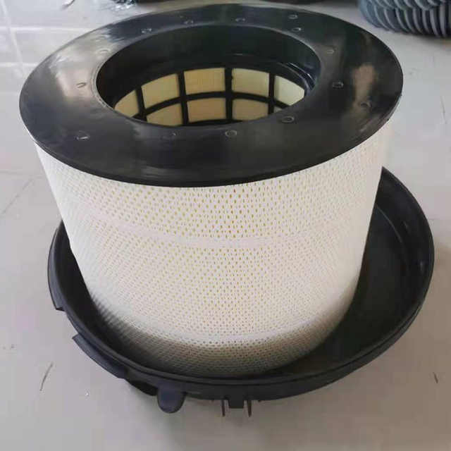 Replacement MAHLE Air Filter LX814/1
